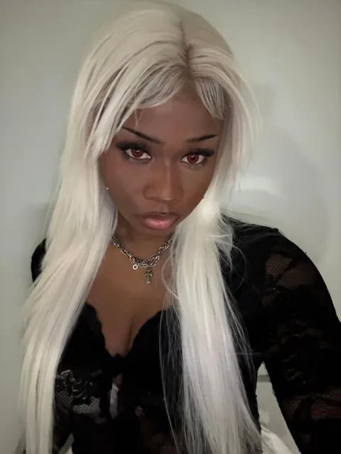 Vampire look 🧛🏻