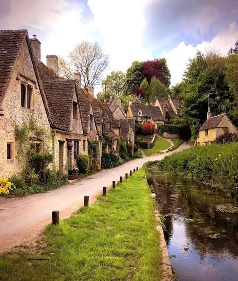 Cozy UK village