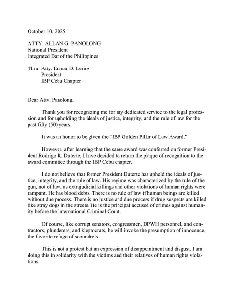 Cebu City judge Paredes returns his IBP Golden Pillar of Law award