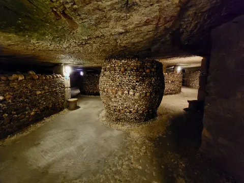 How did I get here...? Where is the exit? 