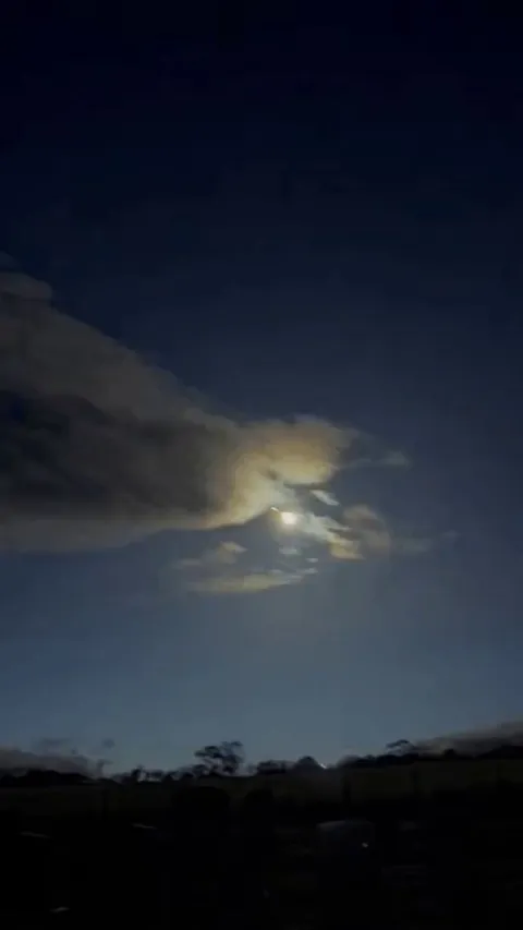 Bright Fireball Seen Over Scotland