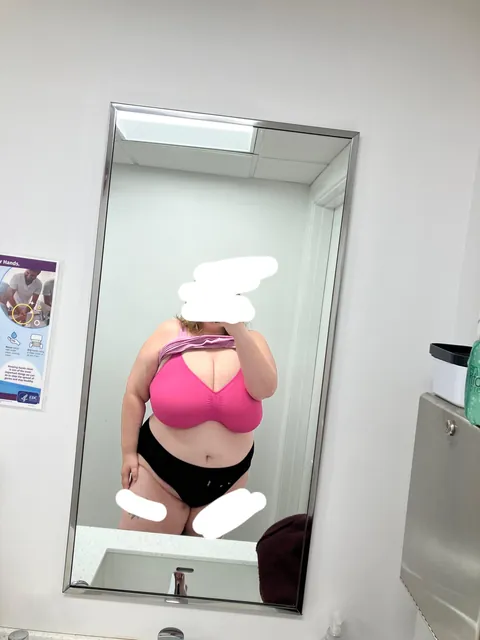 getting wild at work on a Wednesday ;)
