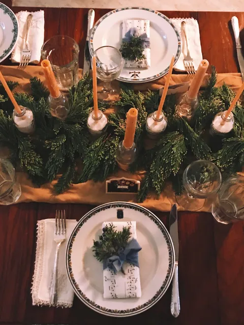 The first dinner party I hosted in this apartment. 