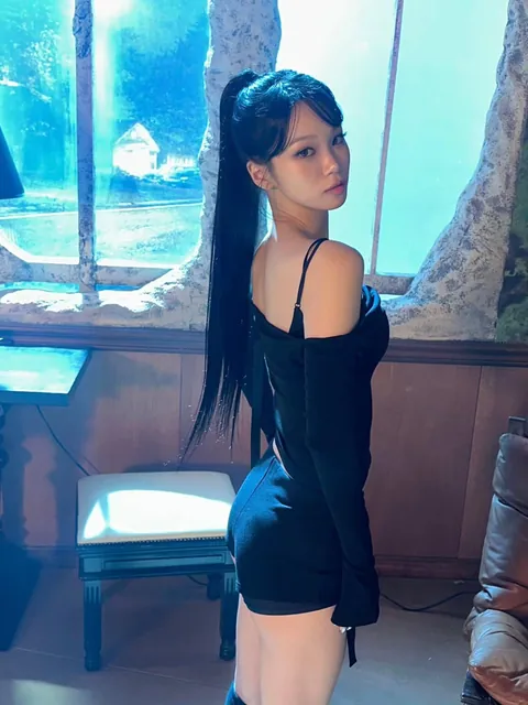 LE SSERAFIM - Chaewon