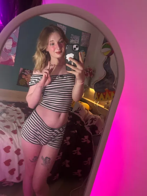 Going completely fem is so worth it 💕
