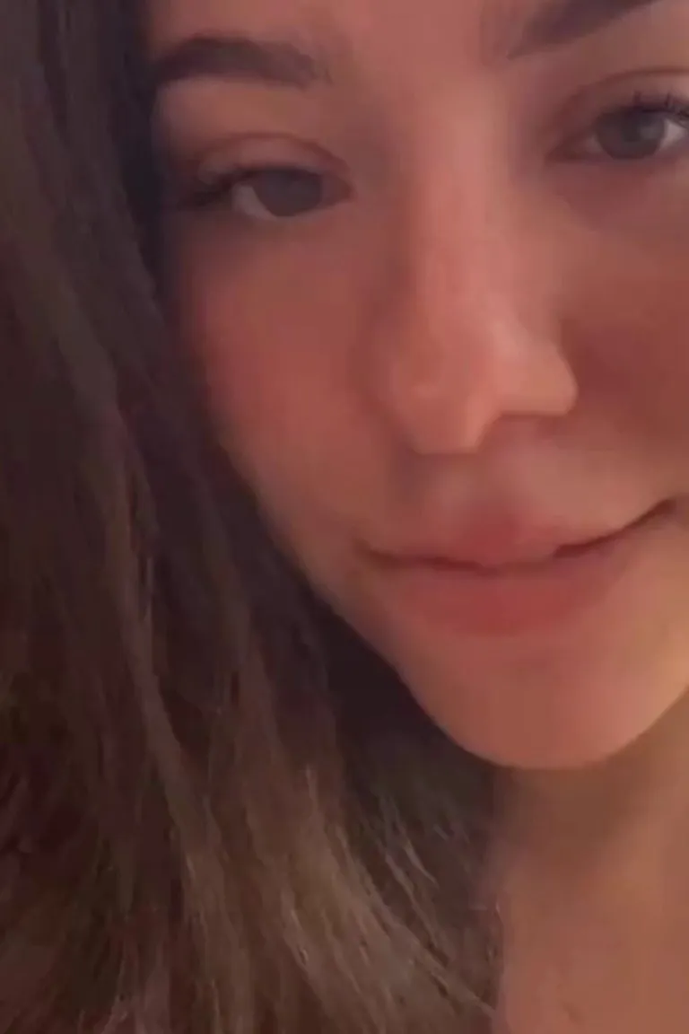 Always surprising my roommate when is coming home