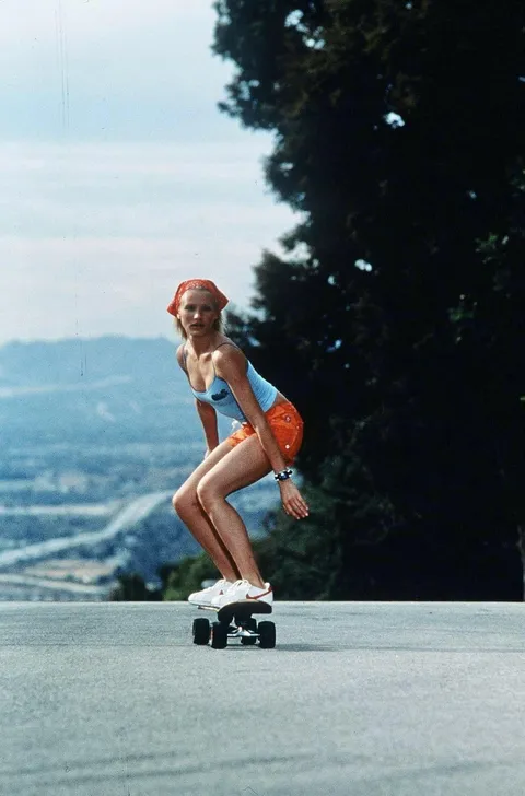 Cameron Diaz skateboarding, 1990s