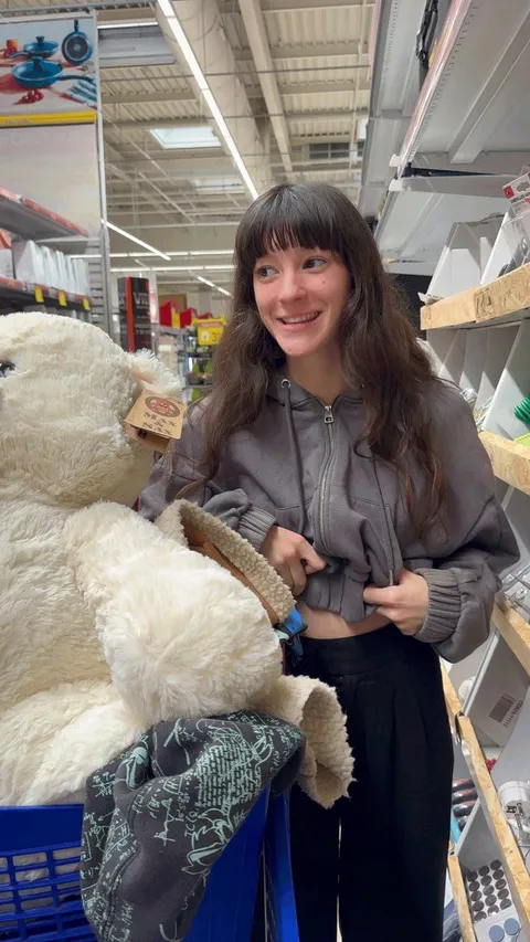 Adding some extra fun to my shopping with this fluffy bear 