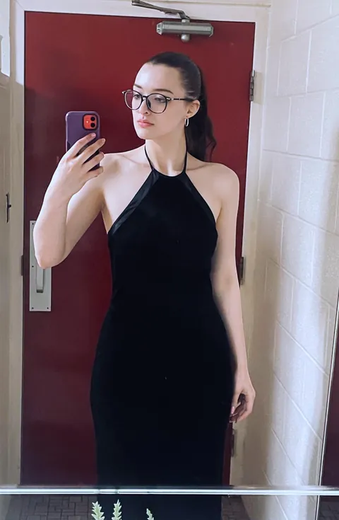 I felt very classy in this thrifted dress yesterday :)