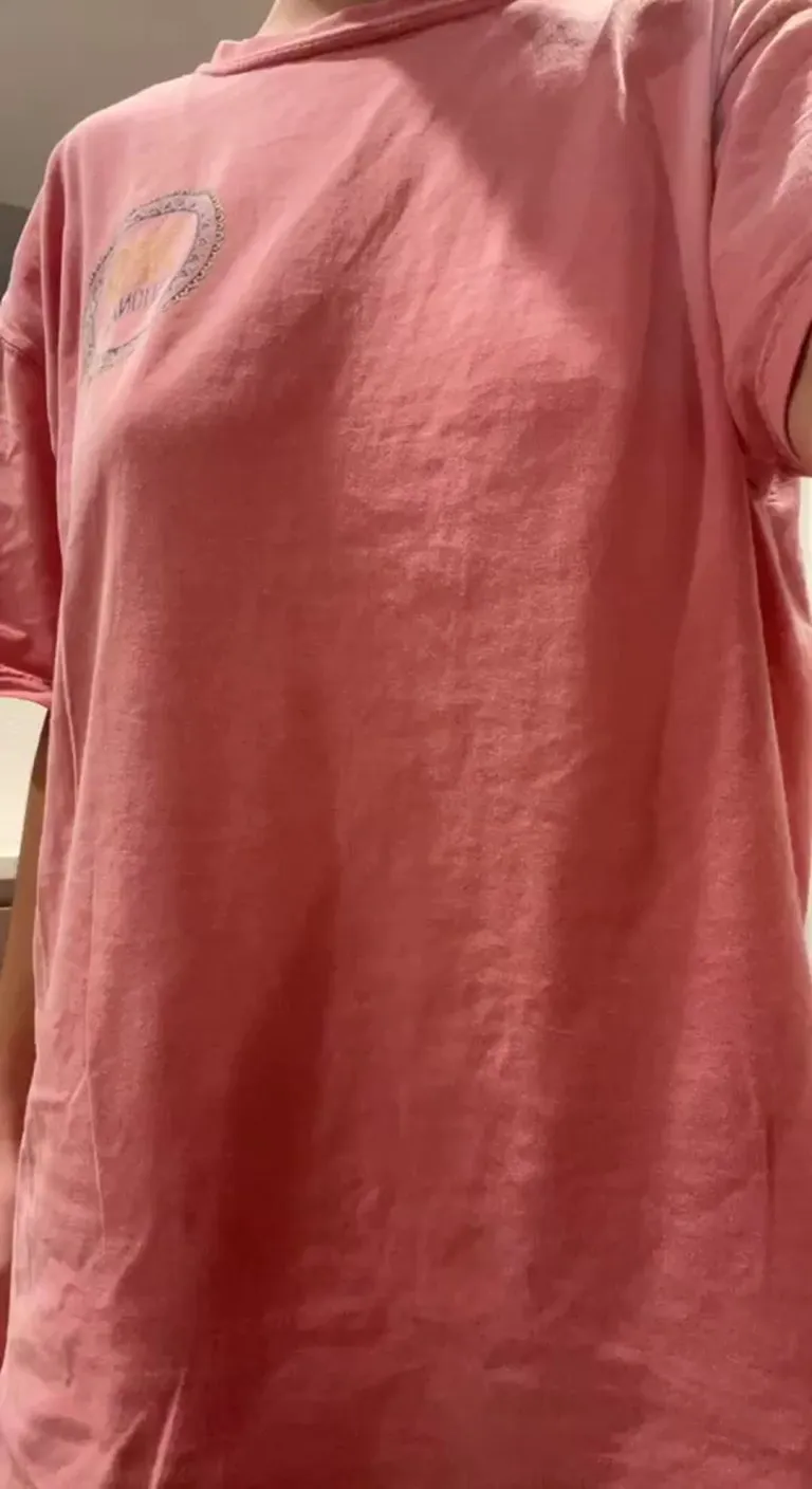 My tits are begging to give you a tittyfuck [gif]