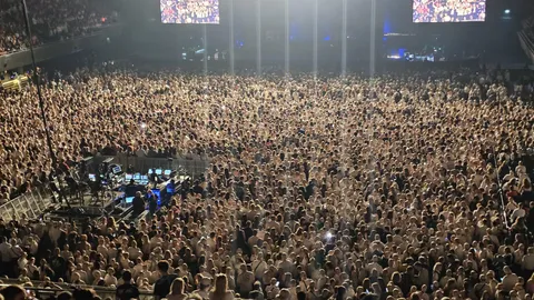 All the baldcaps at a pitbull concert