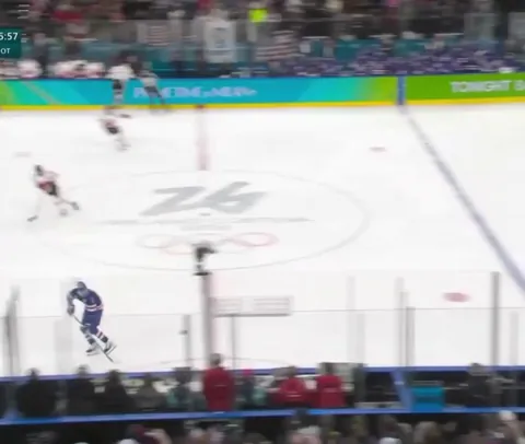USA beats Canada for the gold medal in women's hockey 2-1 in OT on this Megan Keller goal