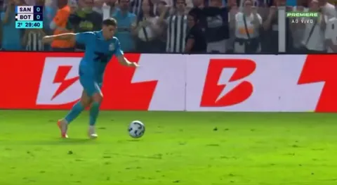 Neymar (Santos) disallowed goal vs Botafogo