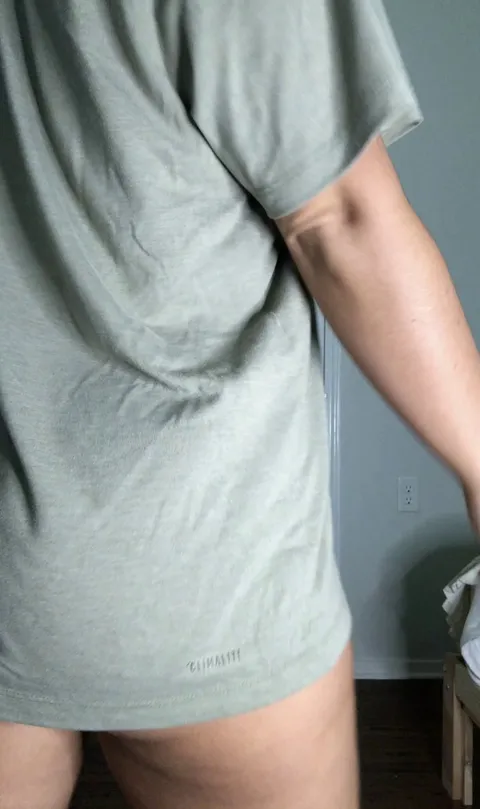 I hope you like a little jiggle!