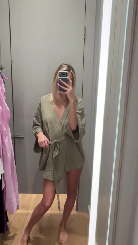 Would you fuck me in the changing room if I asked you to?