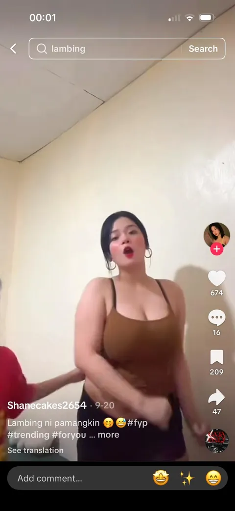 Can everyone mass report this pedophile walker?