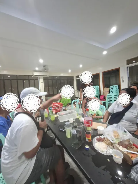 Spent My Christmas Eve with Homeless People