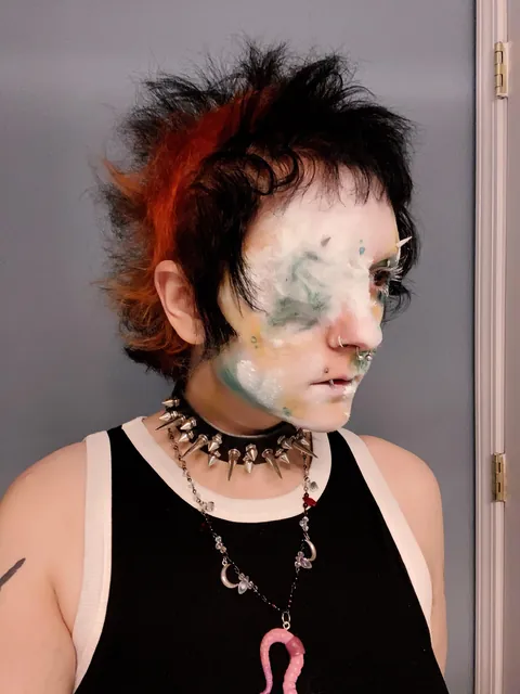 🦠moldy makeup🦠