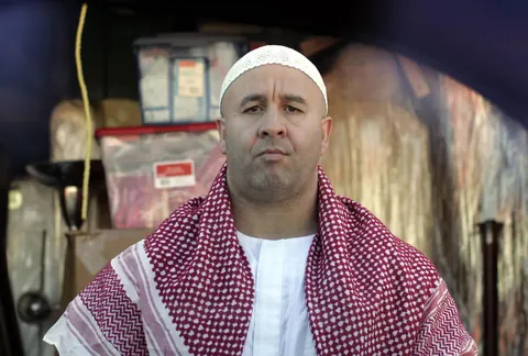 In 2006 the FBI planted informant Craig Monteilh in a mosque to pose as an extremist and identify potential radicals. People in the mosque reported him to the FBI.