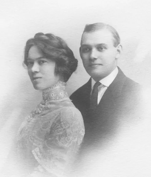 Wedding portrait, Minnesota, 1911. Note the delicate lace on the bride’s high-necked blouse.