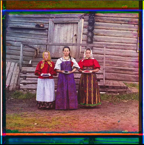 Russian girls with their traditional clothes, triple glass color negative, circa (1909)