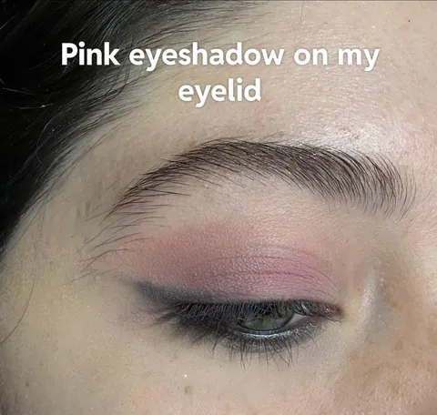 Pink smokey eye tutorial
