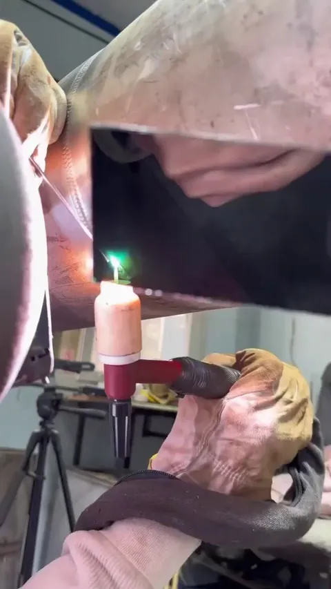 A master Welder at work