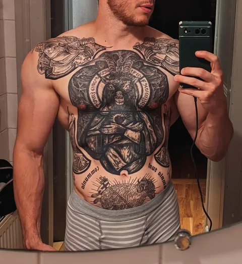 My (almost) full torso