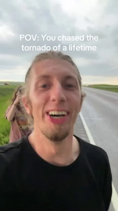 🔥 Tornado Montage