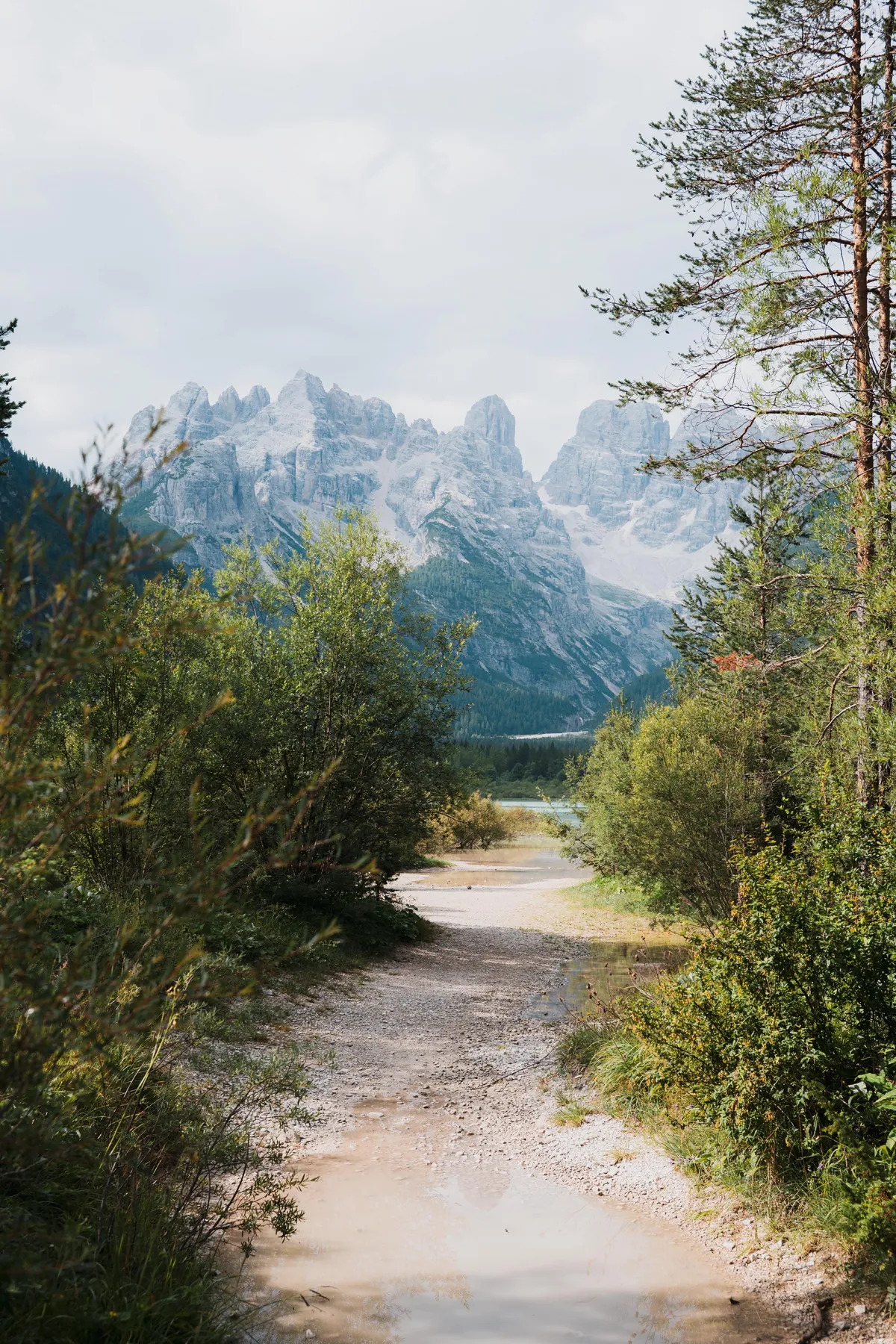 Dolomites,Italy, Alternate route idea staying in Rifugios, 1 week of hiking