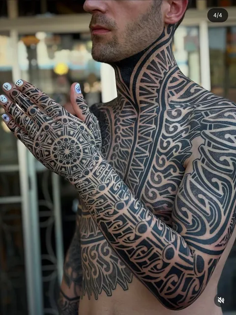 Israel Paketh - Koh Samui Thailand. 5 days, Throat + Sleeve