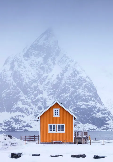 ITAP of this house in Lofoten, Norway.