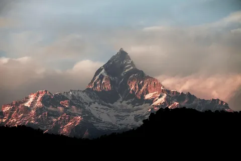 Machhapuchhare, Nepal [OC][1966x1311]