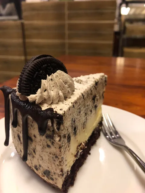 Oreo cheesecake my brother makes! [OC] [1920 x 1080]