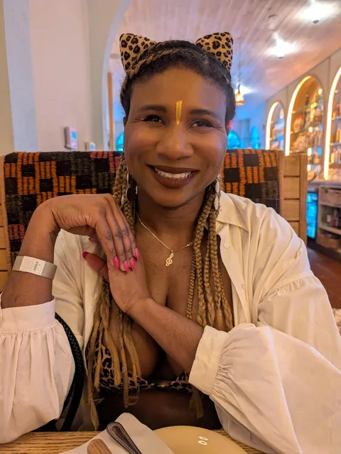 My SO is blind and I do her makeup, something wild for a showcase performance!