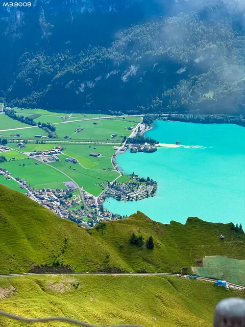 Switzerland 🇨🇭- Brienz Lake, Brienz Rothorn Bahn, Brienz Town