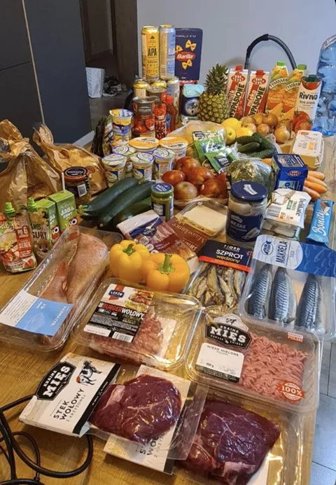 75€ groceries in Poland