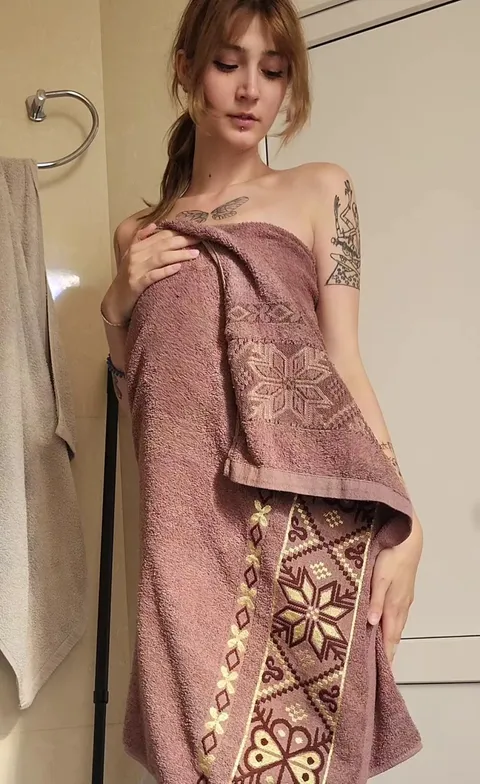 Oops... I dropped my towel