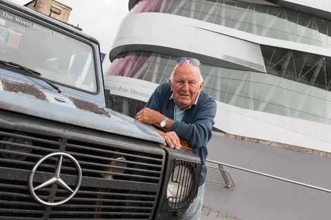 “300 GD Otto": Günther Holtorf traveled 550,000 miles around the world, a journey that lasted 26 years.