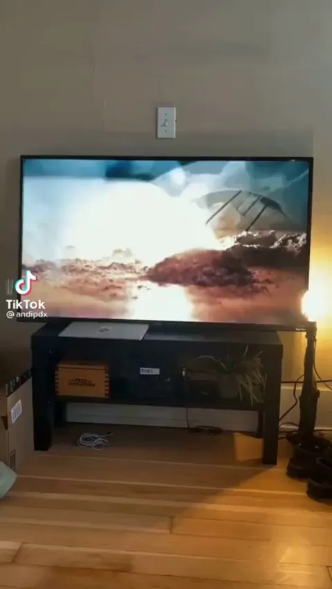 Camera blocking glasses