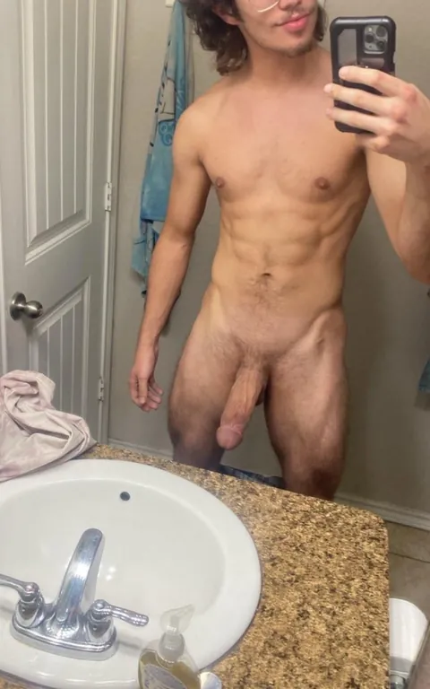 Come join me for leg dayyy!!!