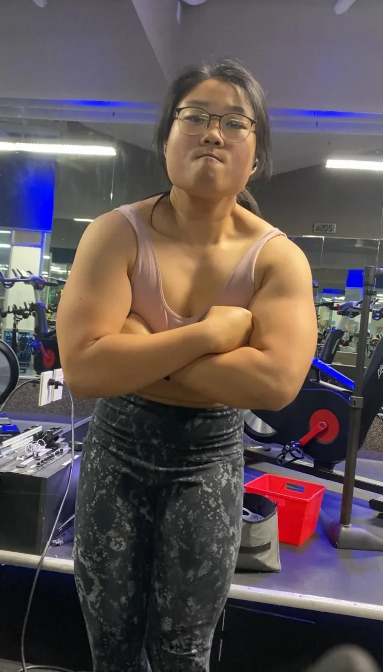 (F25) I’m trying to get thicker skin. Roast me like a rotisserie chicken 🙏