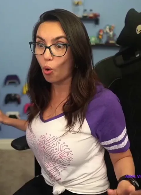 Nerdy MILF