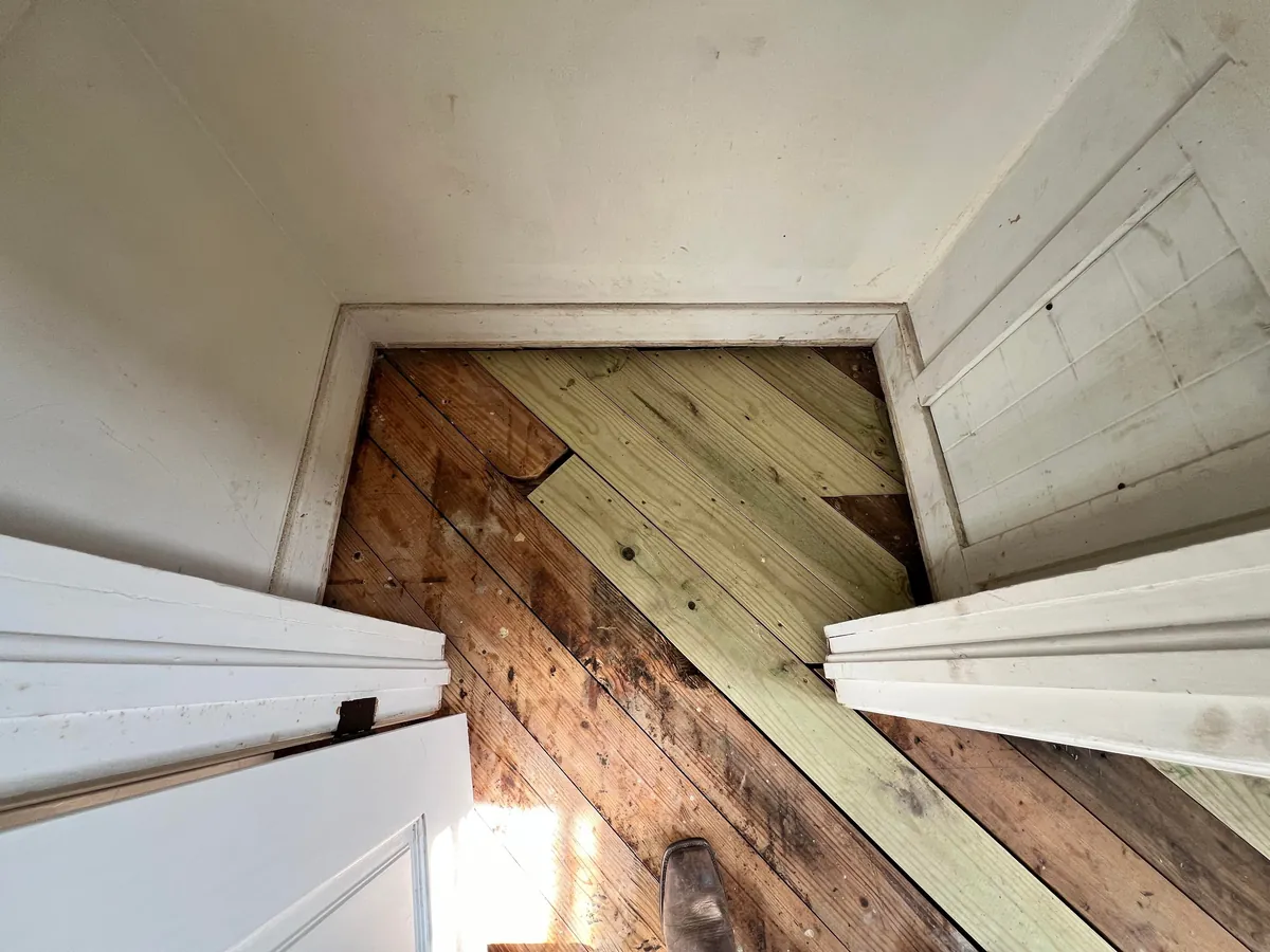 Finally got around to repairing the soft floor in my guest bathroom