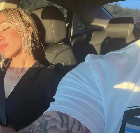 [34/36] [MF4M] San Fernando Valley • Hubby and I looking for couples or single males !