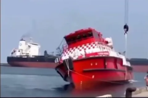 A ship that never capsize