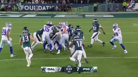 [Highlight] Fight breaks out during the kickoff as 2 fouls are called both on Dallas