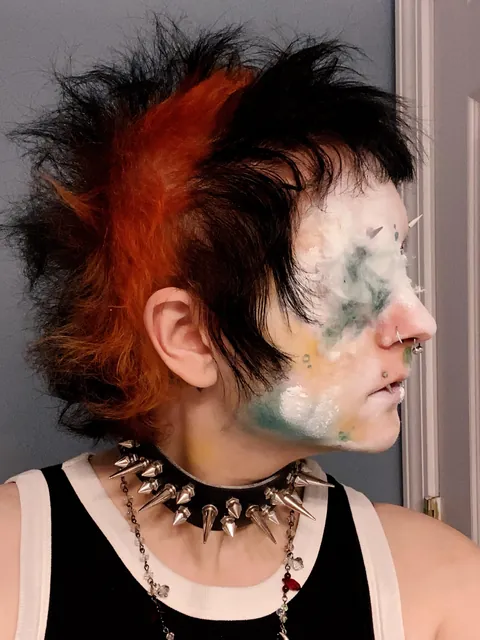 🦠moldy makeup🦠