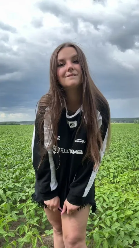 I found a new place where I can undress completely for you