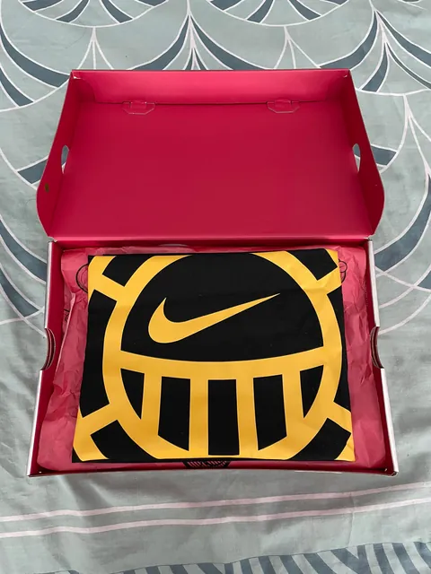 nike x One piece
